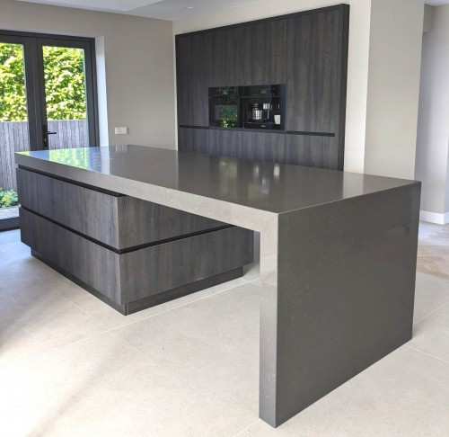 Kookeiland Caesarstone Raven